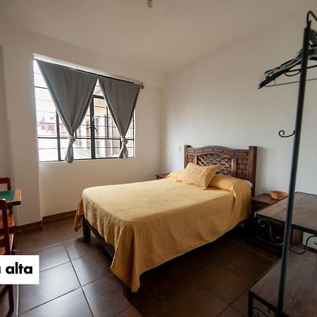 马德罗之家酒店 San Cristóbal de Las Casas 外观 照片