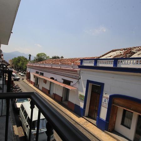 马德罗之家酒店 San Cristóbal de Las Casas 外观 照片