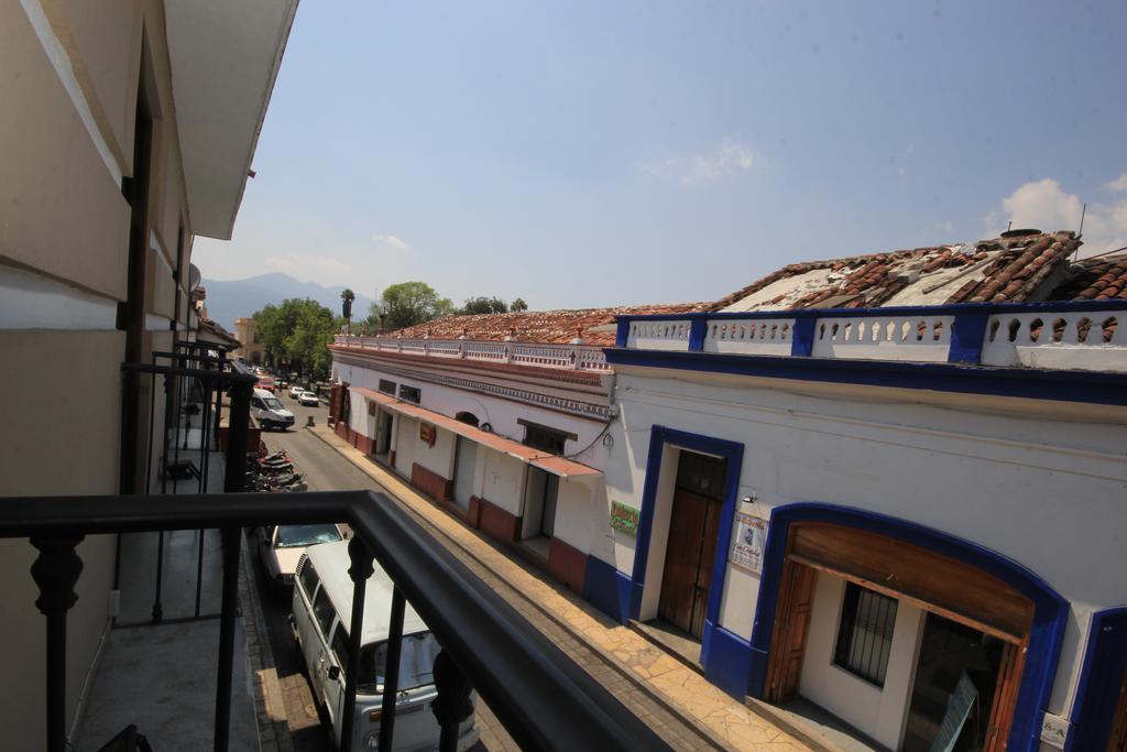 马德罗之家酒店 San Cristóbal de Las Casas 外观 照片